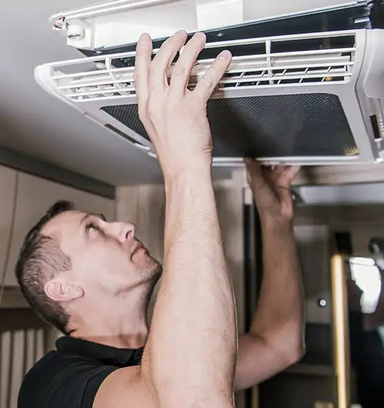  Professional Licensed And Insured Cleaners in Houma, LA